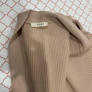 6397 Ribbed Oversized cardigan size S